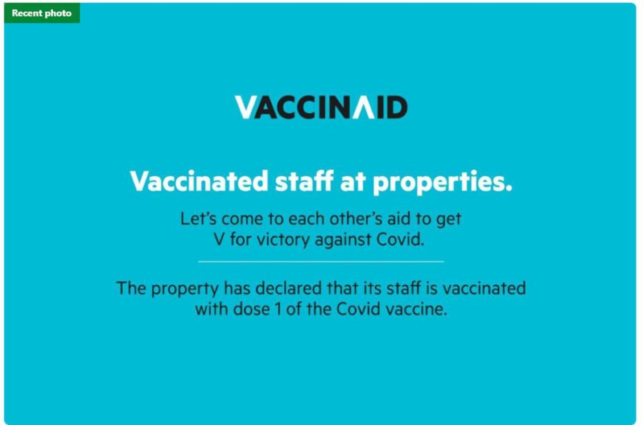 Vaccinated Staff - Oyo 3523 Gong Corner Homestay Kuta Lombok Εξωτερικό φωτογραφία