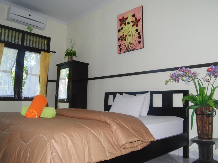 Vaccinated Staff - Oyo 3523 Gong Corner Homestay Kuta Lombok Εξωτερικό φωτογραφία